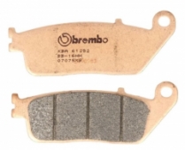Brembo 07075XS - комплект дисковых синтетических тормозных колодок для скутера