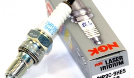 Свечи зажигания NGK для мотоциклов: Превосходная надежность и долговечность