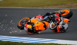 MotoGP: В новых операциях пилот Repsol Honda Педроса не нуждается