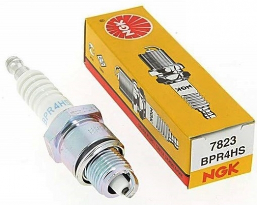 Свеча зажигания NGK BPR4HS