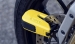 Замок на тормозной диск ABUS 8078 Granit Detecto SmartX Yellow с сигнализацией